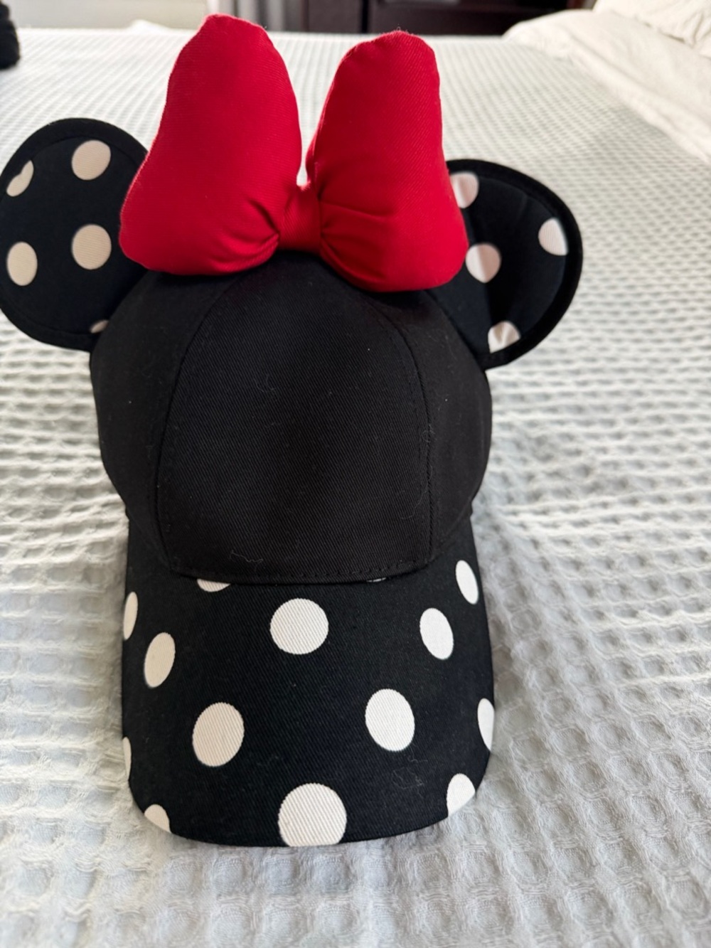 DISNEY NEW!!! Mini Black Cap with Red Bow and White Polka Accents